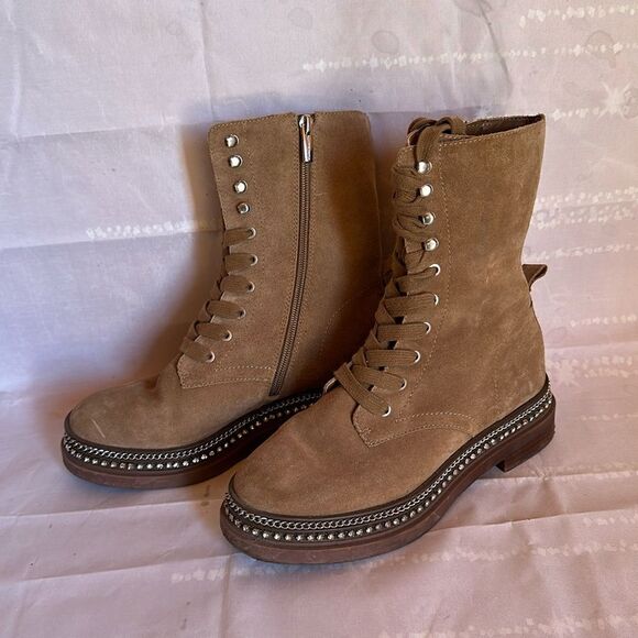 Vince Camuto Branda Lace up booties - Picture 2 of 16